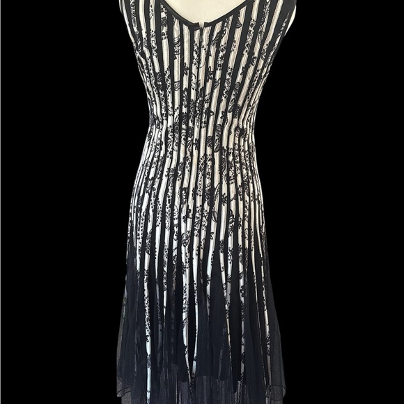 Chic Black and Silver Striped Midi Dress - Picture 5 of 7